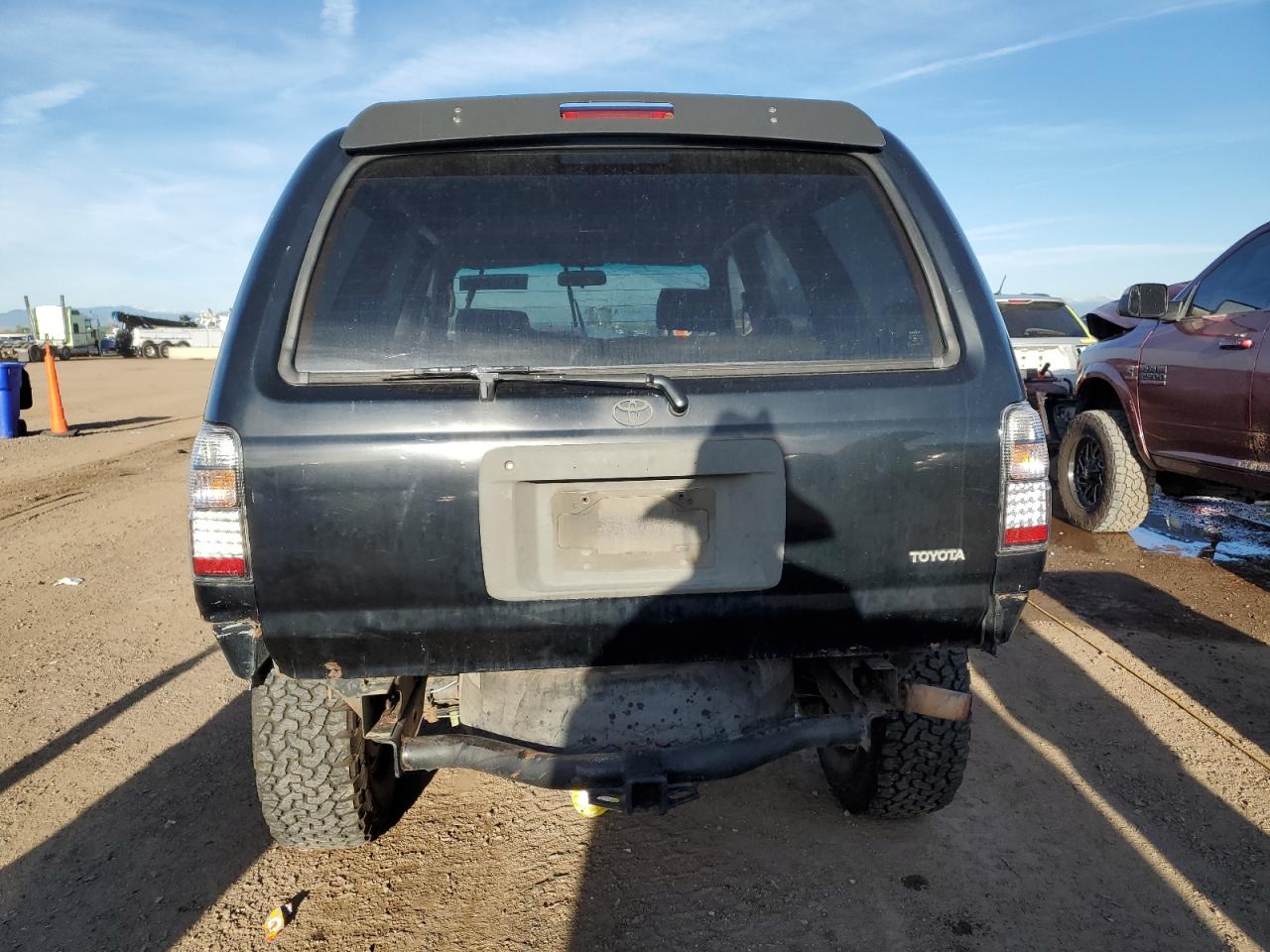 1998 Toyota 4Runner Limited VIN: JT3HN87R6W0168407 Lot: 81819195