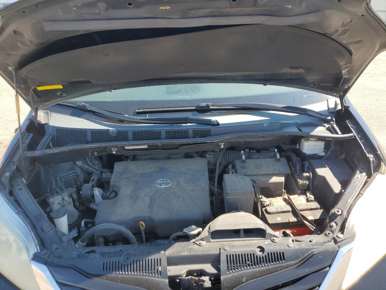 2012 Toyota Sienna Le VIN: 5TDKK3DCXCS230395 Lot: 80191145