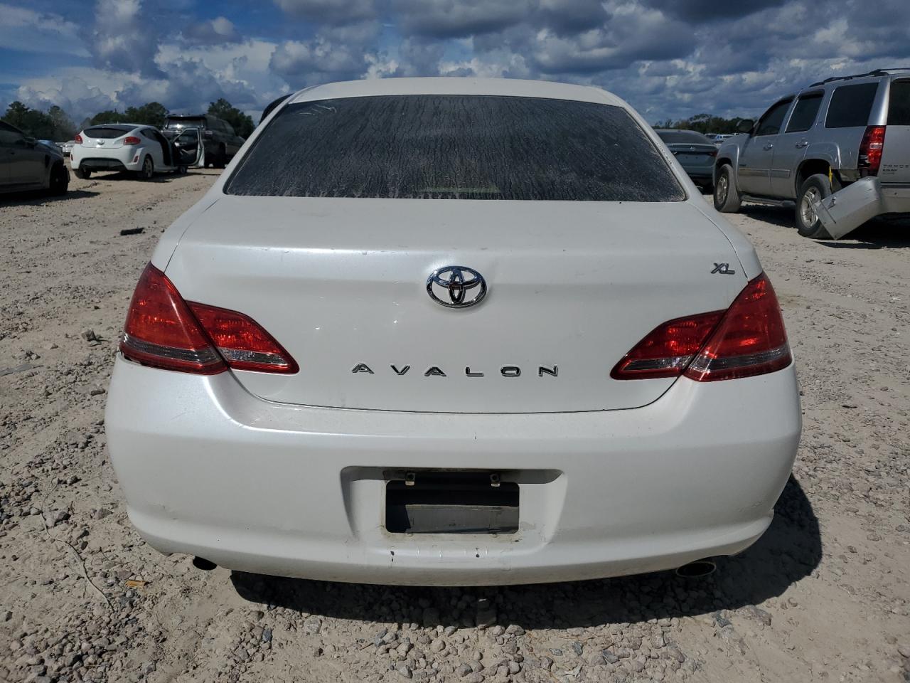 2005 Toyota Avalon Xl VIN: 4T1BK36B65U013764 Lot: 81707405