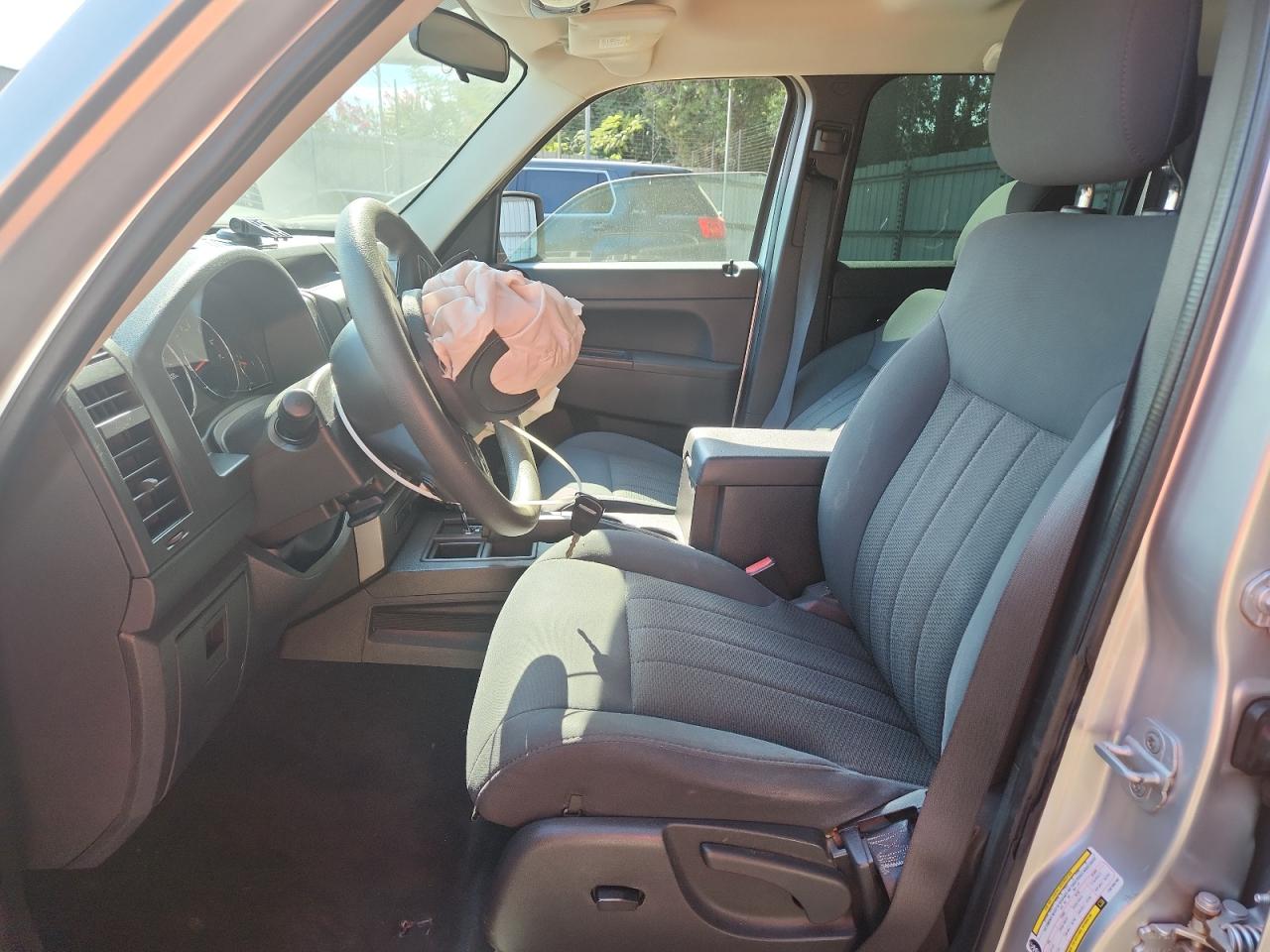 2012 Jeep Liberty Sport VIN: 1C4PJLAKXCW165763 Lot: 71092375