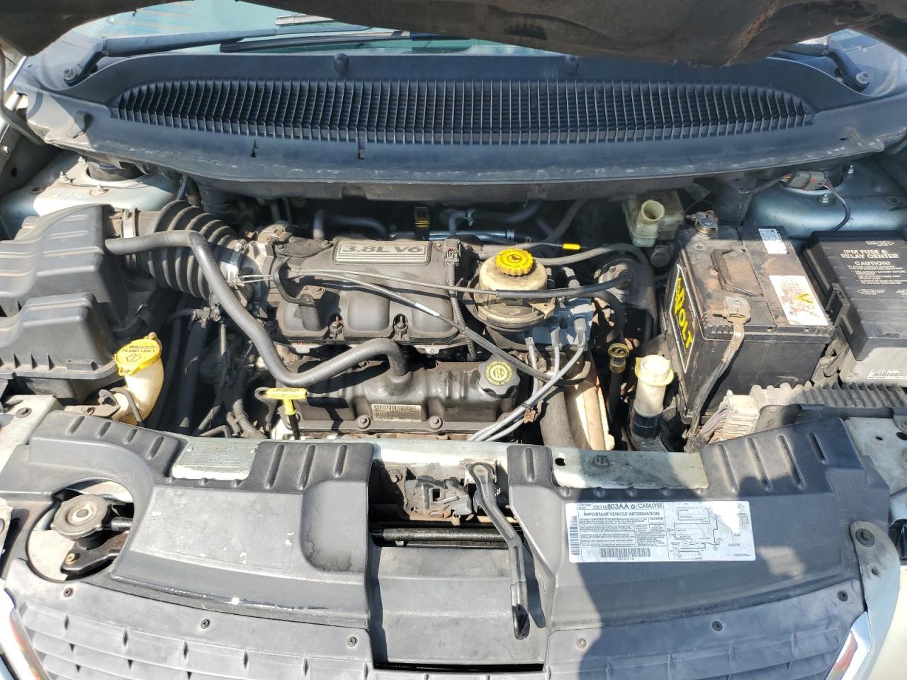 2002 Chrysler Town & Country Limited VIN: 2C8GP64L72R644569 Lot: 71646835