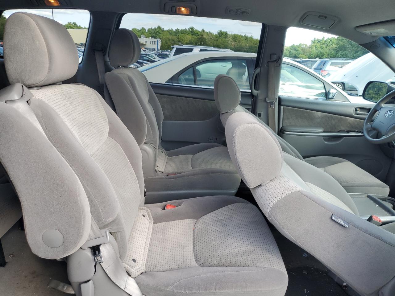 2008 Toyota Sienna Ce VIN: 5TDZK23C88S139935 Lot: 71952405