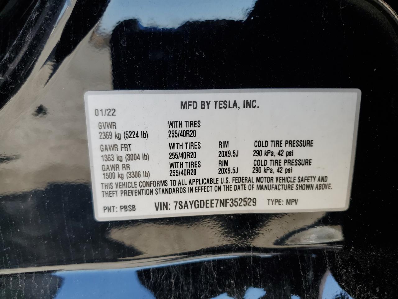 2022 Tesla Model Y VIN: 7SAYGDEE7NF352529 Lot: 81513465