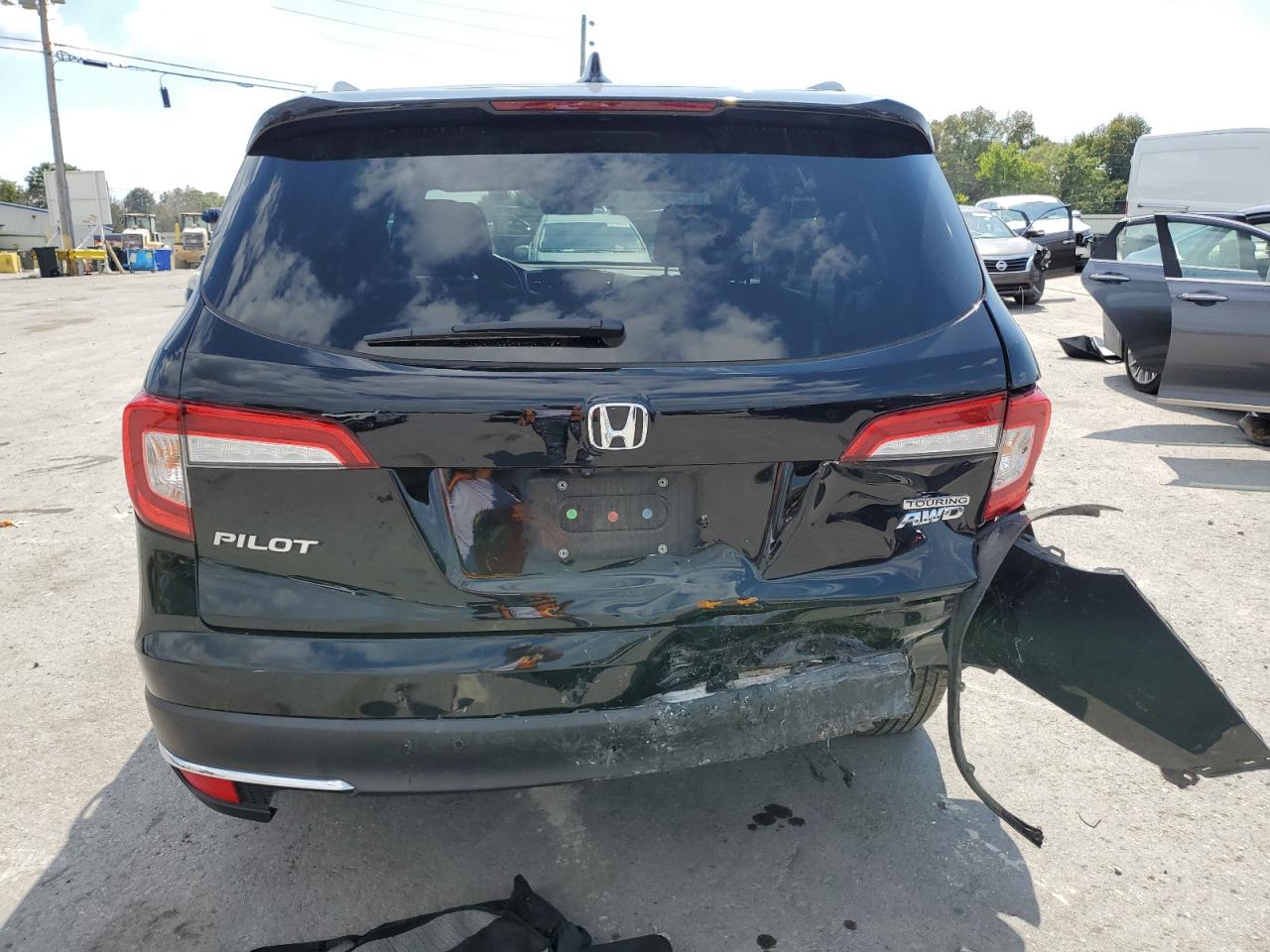 2021 Honda Pilot Touring VIN: 5FNYF6H61MB088965 Lot: 81227545