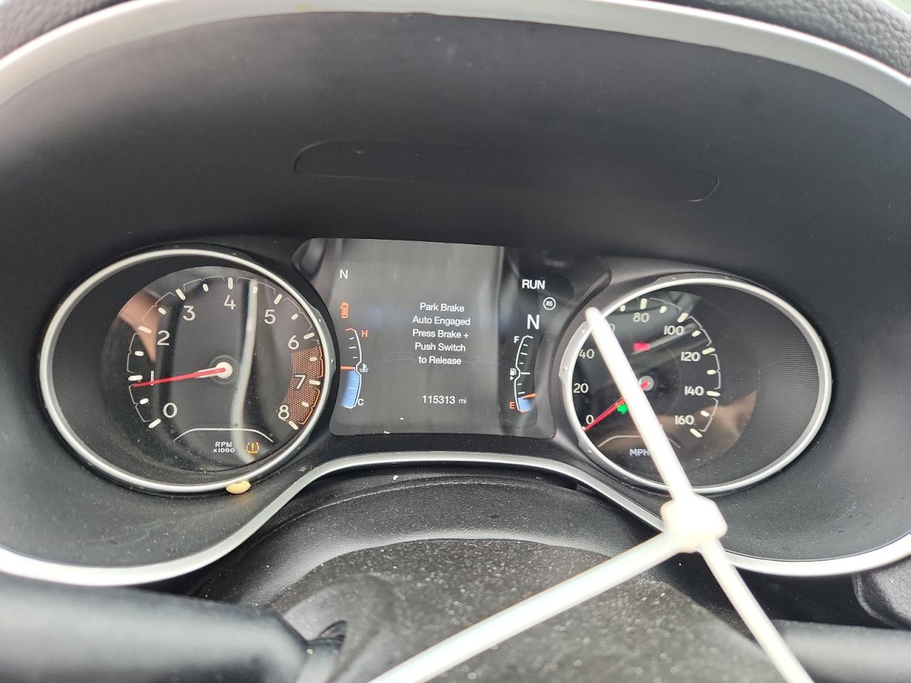 2018 Jeep Compass Latitude VIN: 3C4NJDBBXJT191181 Lot: 84418275