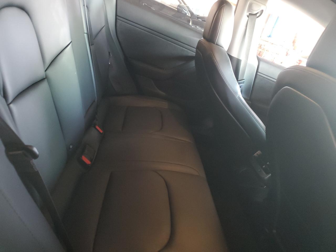 2018 Tesla Model 3 VIN: 5YJ3E1EA2JF018394 Lot: 82115195