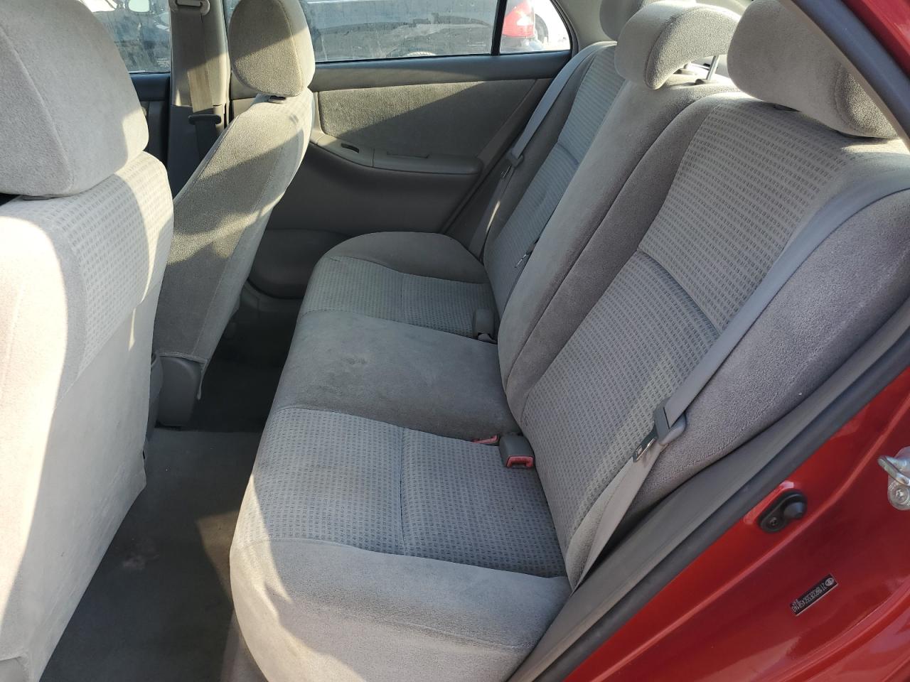 2005 Toyota Corolla Ce VIN: 2T1BR32E55C458140 Lot: 81140345