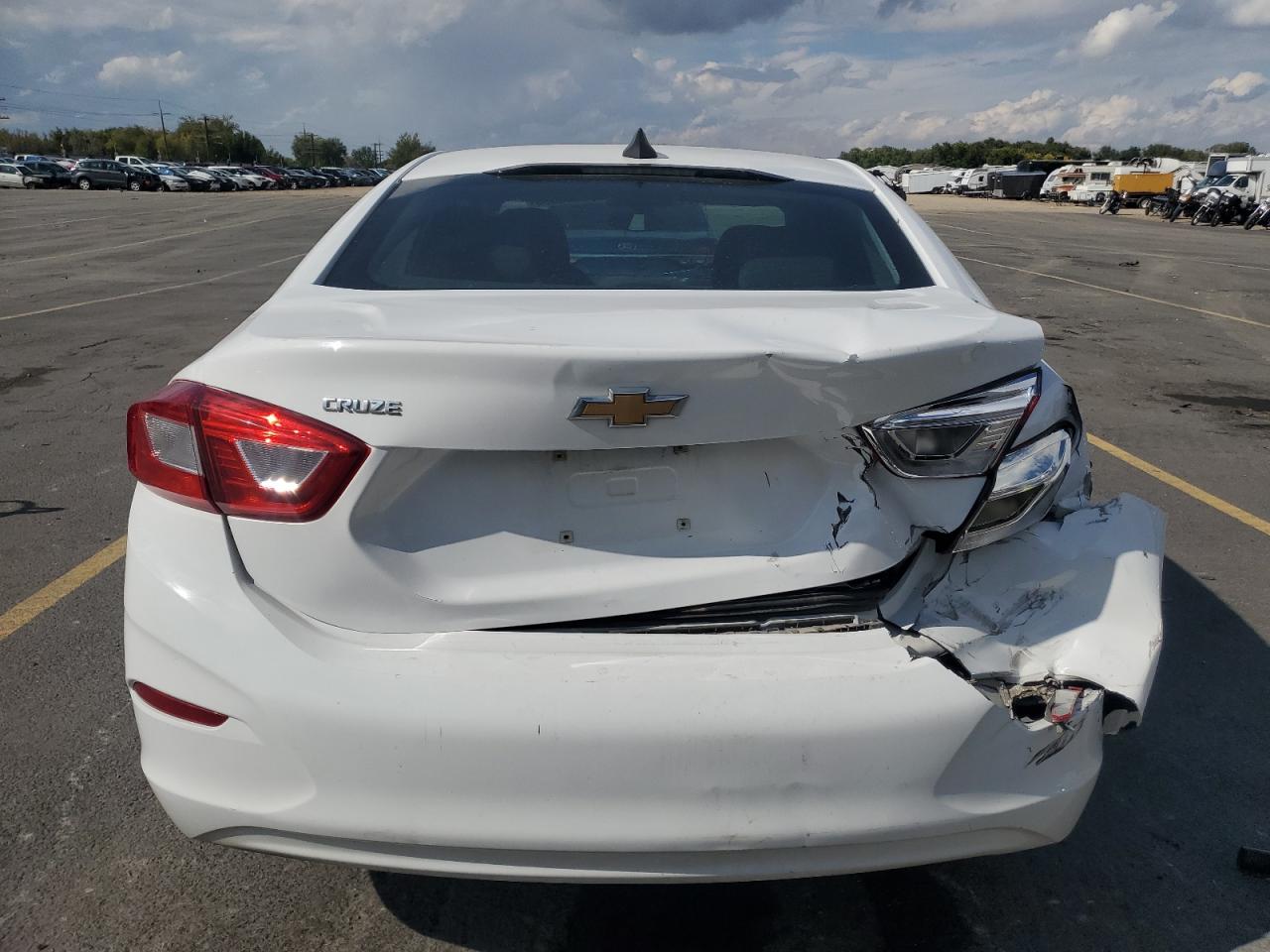 2018 Chevrolet Cruze Ls VIN: 1G1BC5SM7J7181418 Lot: 83992095