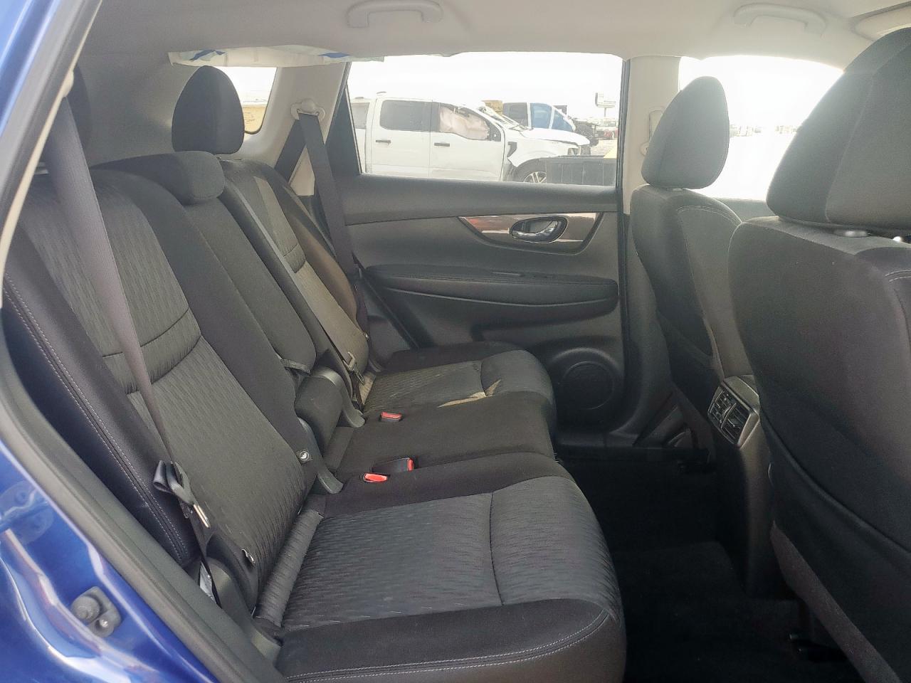 2019 Nissan Rogue S VIN: JN8AT2MT3KW501769 Lot: 81314775