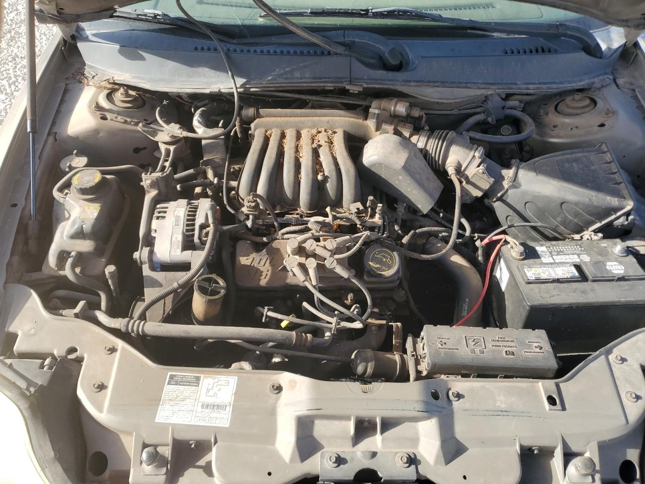 2002 Mercury Sable Gs VIN: 1MEFM50U72G652072 Lot: 81250665