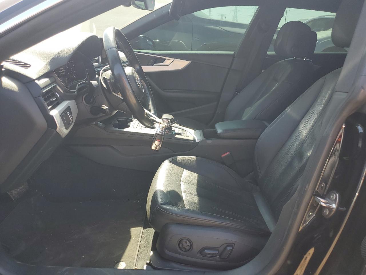 2018 Audi A5 Premium Plus VIN: WAUBNCF55JA009431 Lot: 81211895