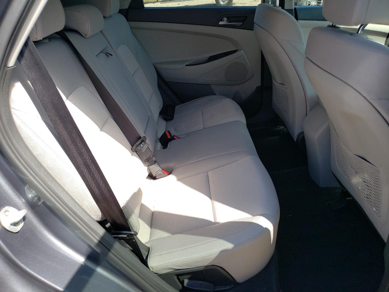 2017 Hyundai Tucson Limited VIN: KM8J3CA42HU373720 Lot: 80350305