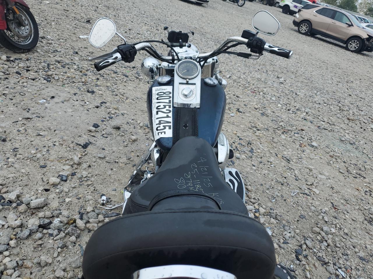 2004 Harley-Davidson Flstci VIN: 1HD1BWB134Y068015 Lot: 80752145