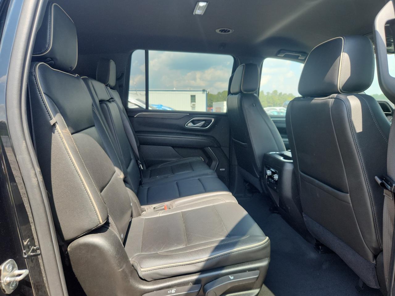 2021 GMC Yukon Xl C1500 Slt VIN: 1GKS1GKDXMR250673 Lot: 91375855