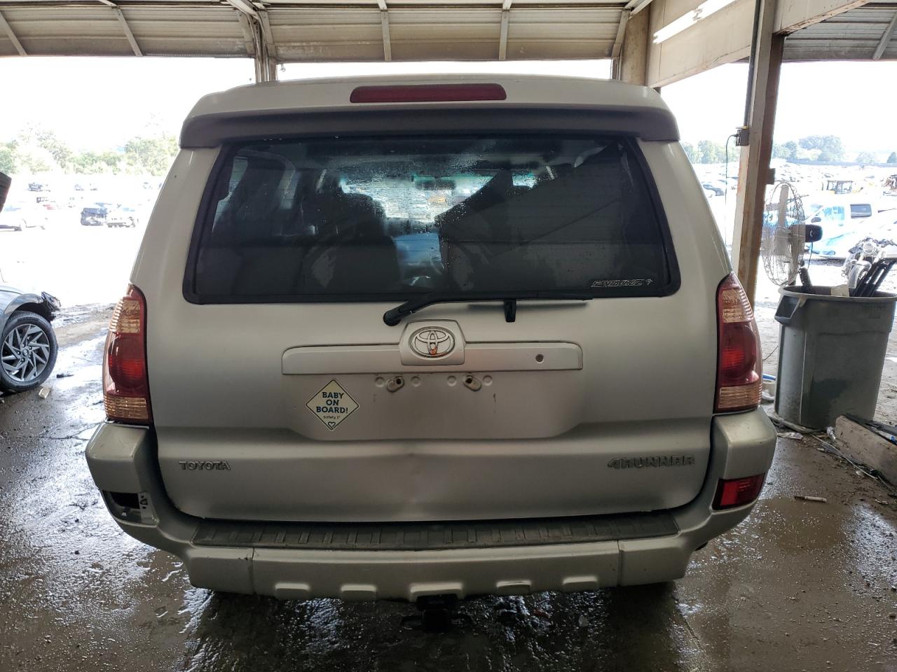 2005 Toyota 4Runner Sr5 VIN: JTEBU14R058043771 Lot: 82103375