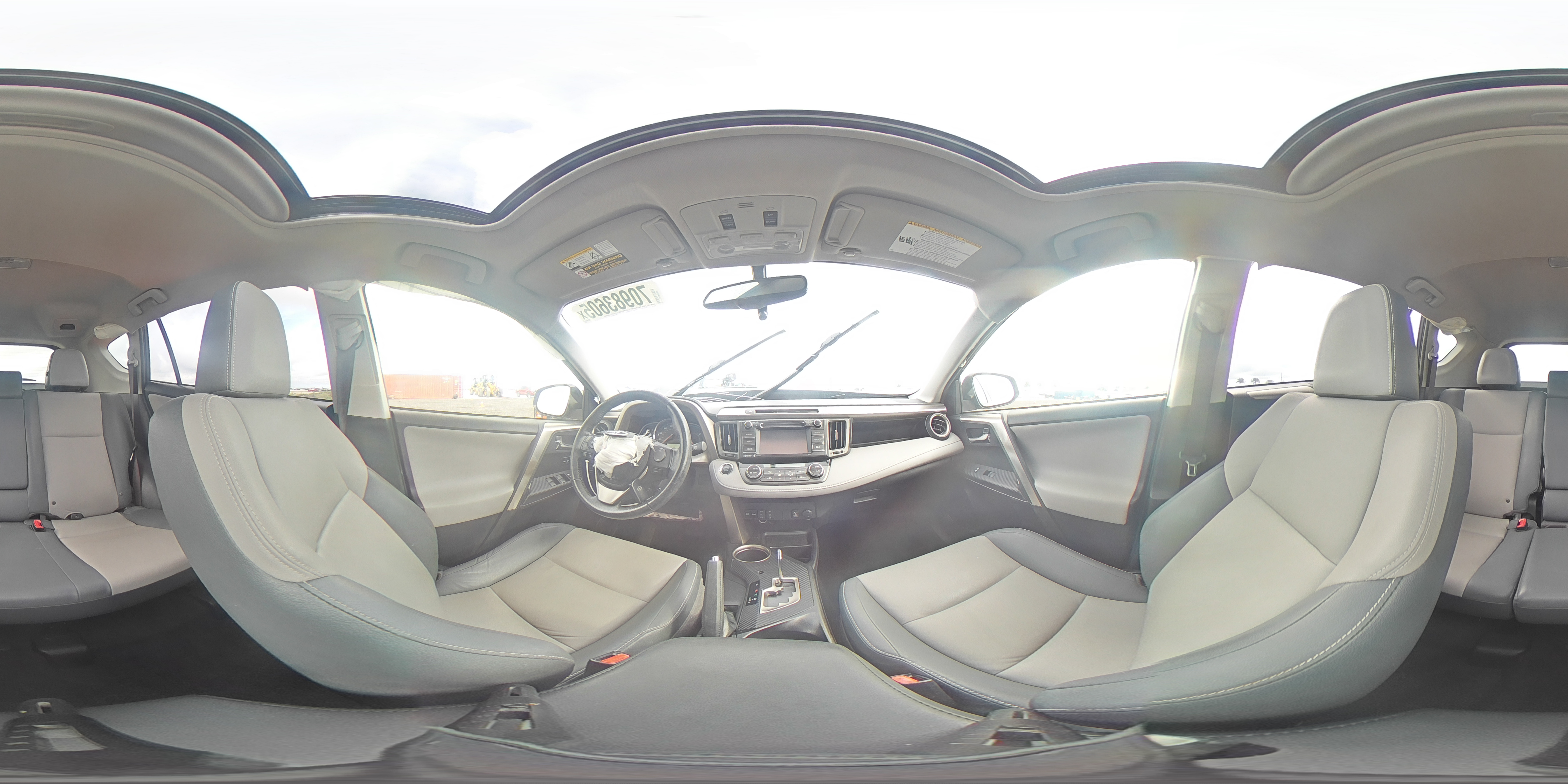 2015 Toyota Rav4 Limited VIN: JTMDFREV8FD098897 Lot: 70983605