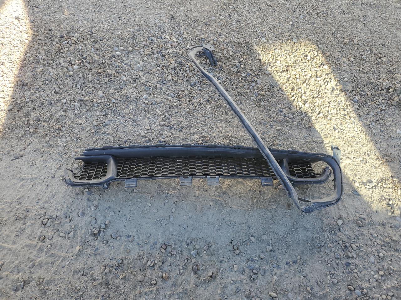 2015 Chrysler 200 Limited VIN: 1C3CCCAG3FN740725 Lot: 80440945