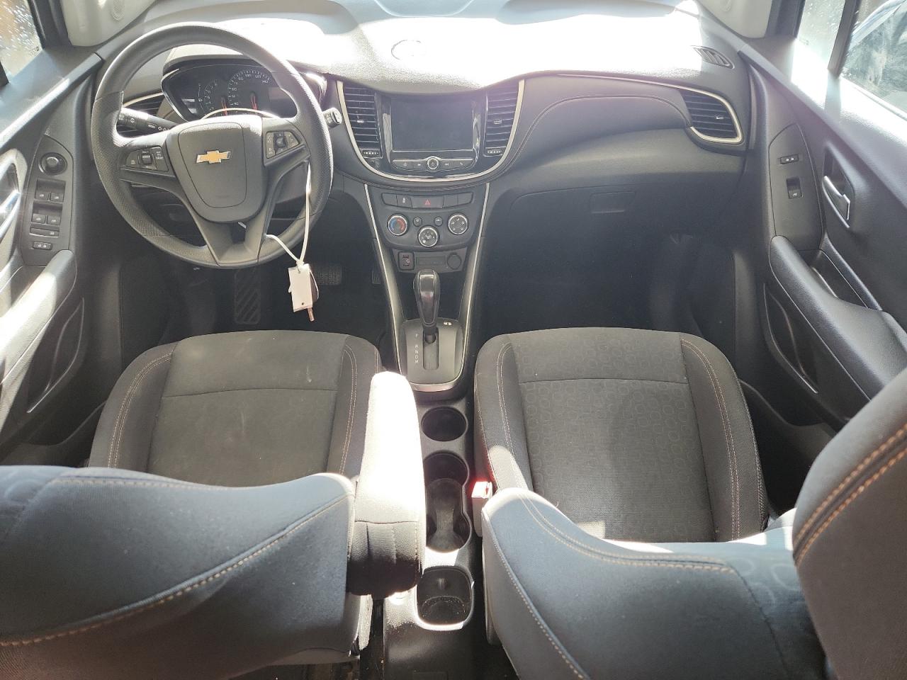 2019 Chevrolet Trax Ls VIN: 3GNCJKSB8KL242052 Lot: 71267635