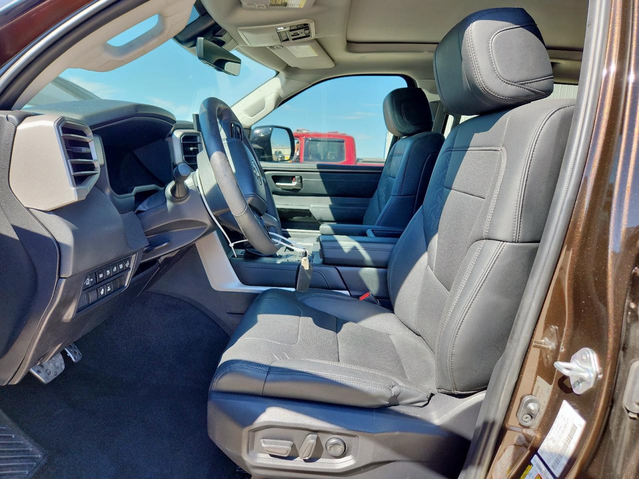 2024 Toyota Tundra Crewmax Limited VIN: 5TFWC5DB5RX073895 Lot: 82114015