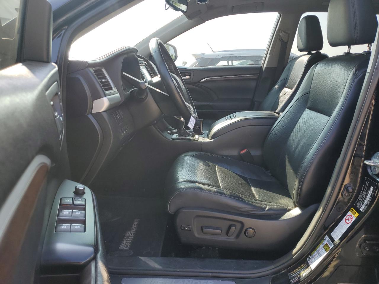 2015 Toyota Highlander Limited VIN: 5TDDKRFHXFS151768 Lot: 80718995