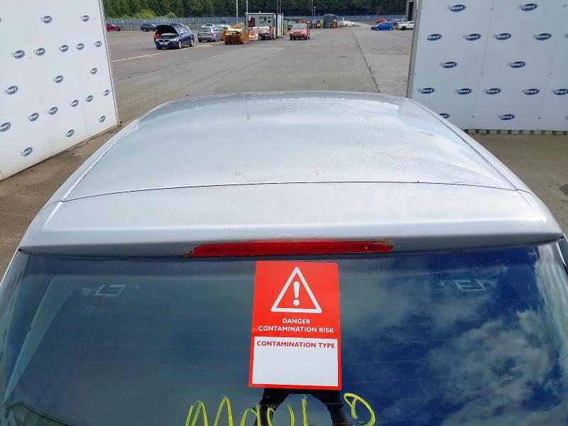 2011 VOLKSWAGEN GOLF MATCH TDI 