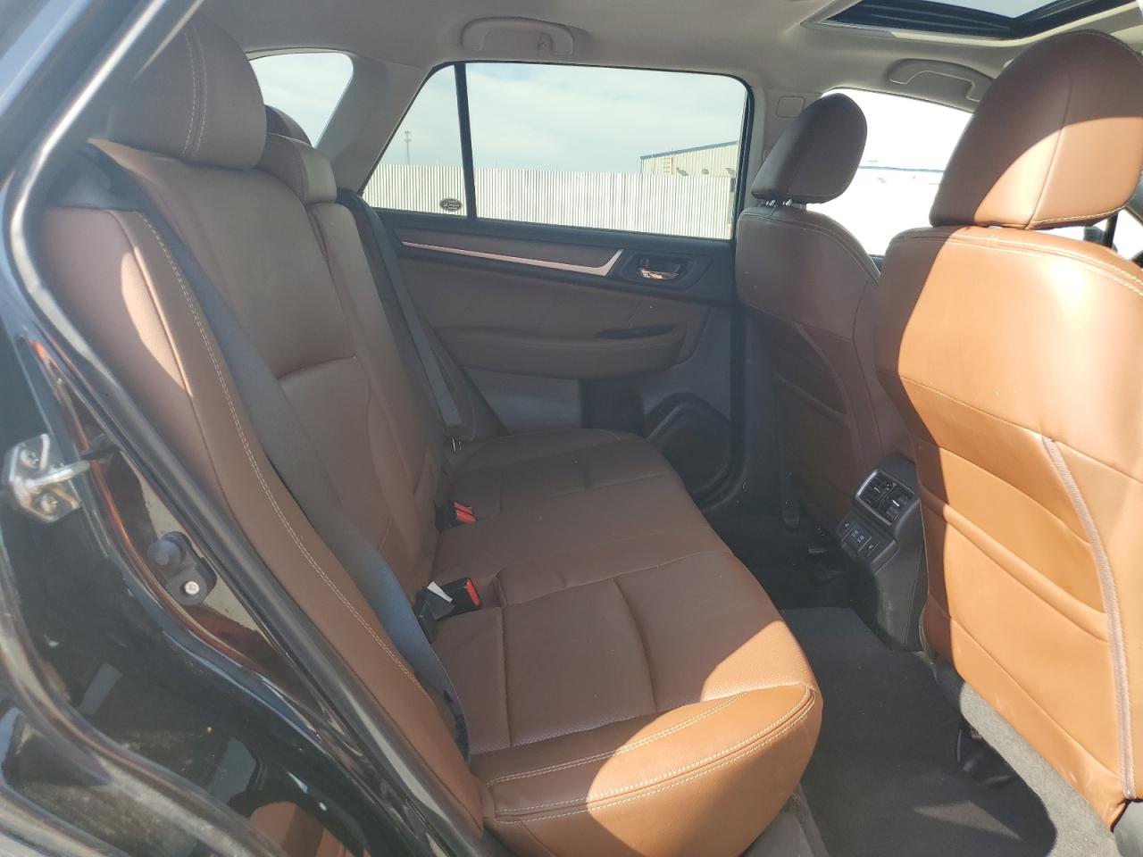 2019 Subaru Outback Touring VIN: 4S4BSETCXK3264488 Lot: 84274575