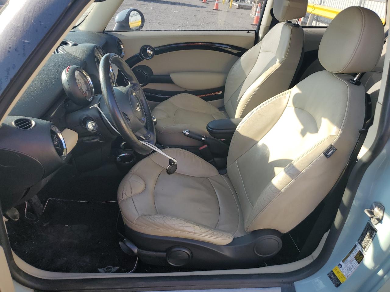 2012 Mini Cooper VIN: WMWSU3C55CT184809 Lot: 84245195