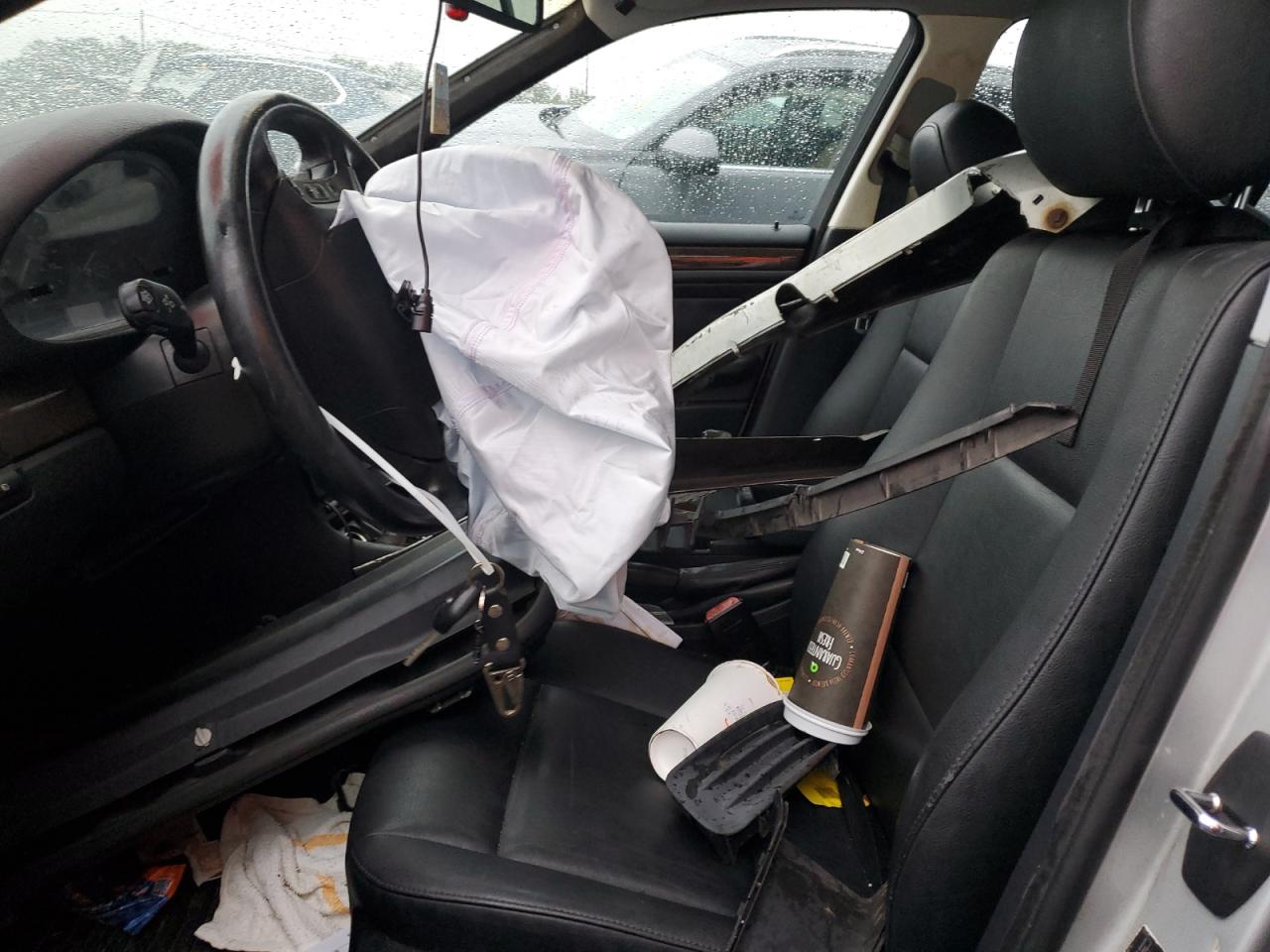 2003 BMW 325 I VIN: WBAEV334X3KL79375 Lot: 83877425