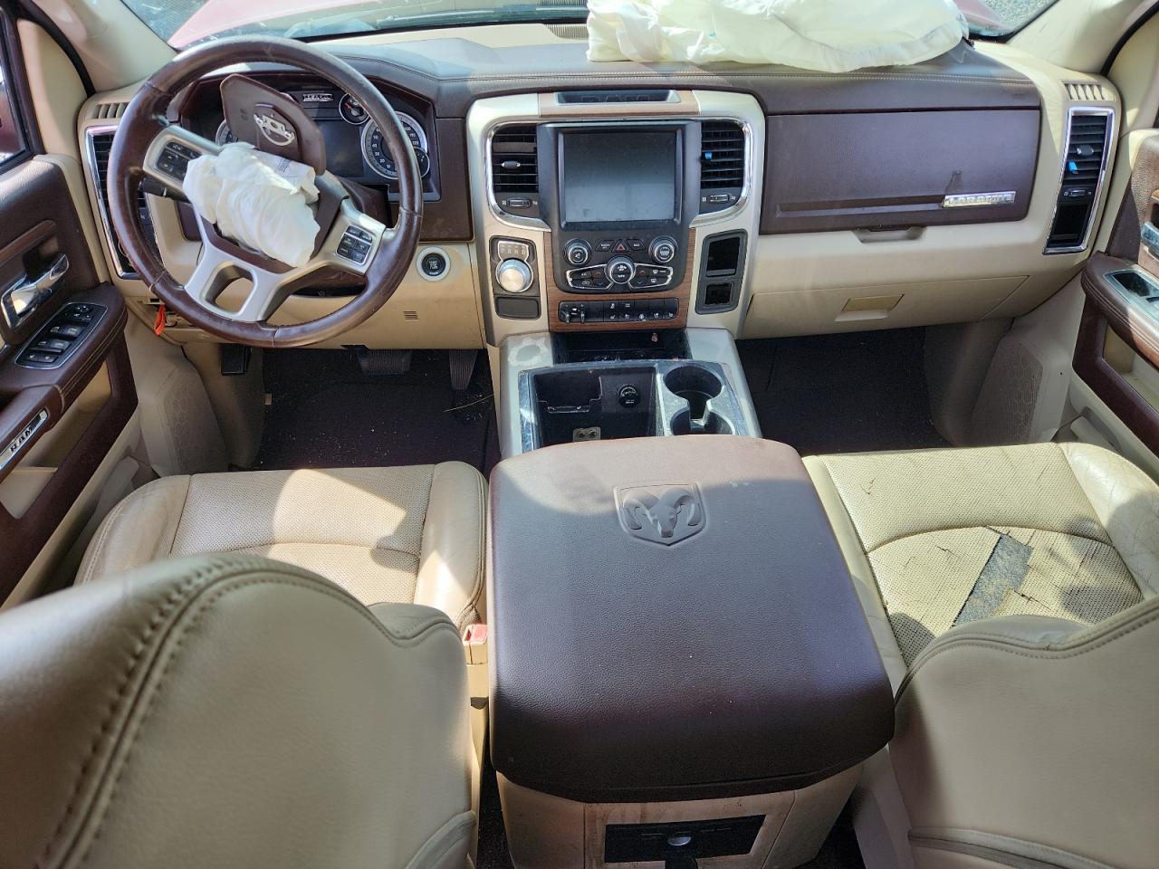 2015 Ram 1500 Laramie VIN: 1C6RR6JT5FS568984 Lot: 81774485