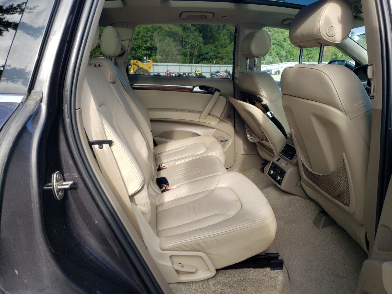 2007 Audi Q7 4.2 Quattro Premium VIN: WA1BV74L47D088989 Lot: 81415255