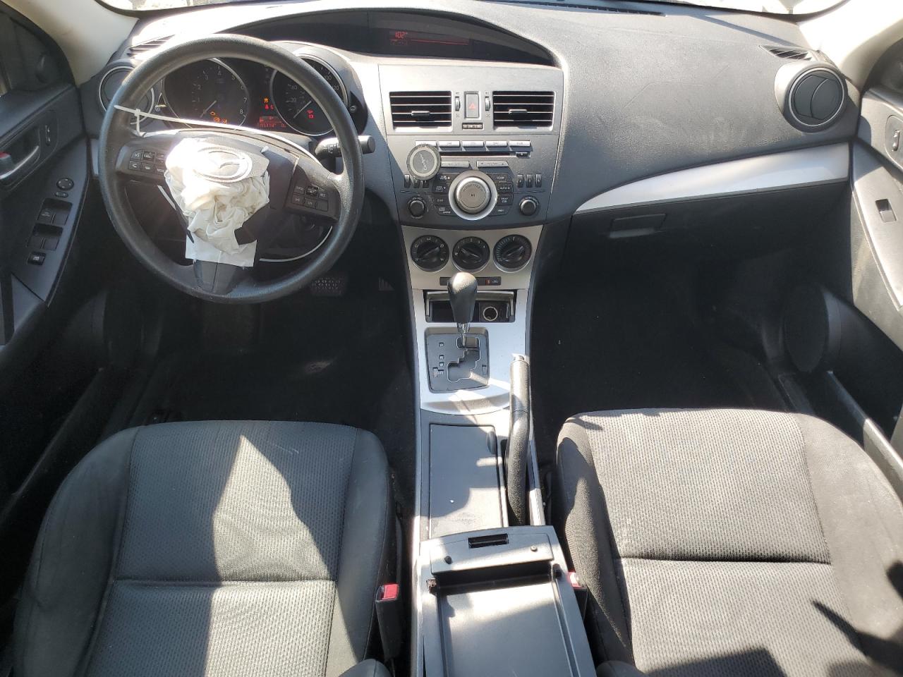 2011 Mazda 3 I VIN: JM1BL1VFXB1480547 Lot: 70882465