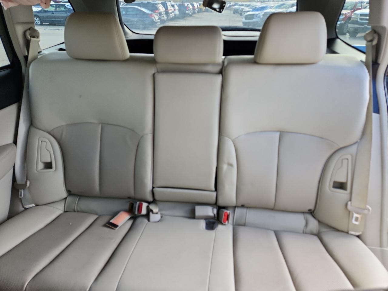 2014 Subaru Outback 2.5I Limited VIN: 4S4BRCLC7E3270642 Lot: 81943295