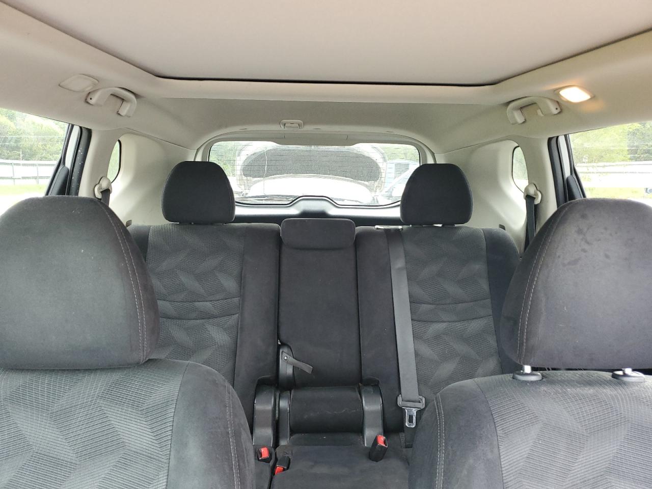 2014 Nissan Rogue S VIN: 5N1AT2MV1EC870533 Lot: 71070185