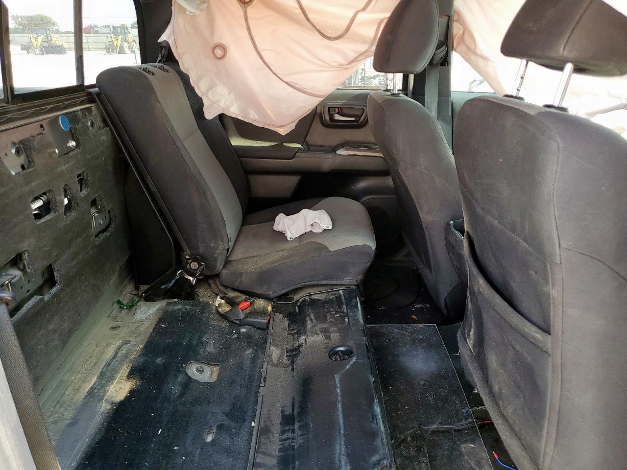 2021 Toyota Tacoma Double Cab VIN: 5TFAZ5CN0MX103060 Lot: 81033675