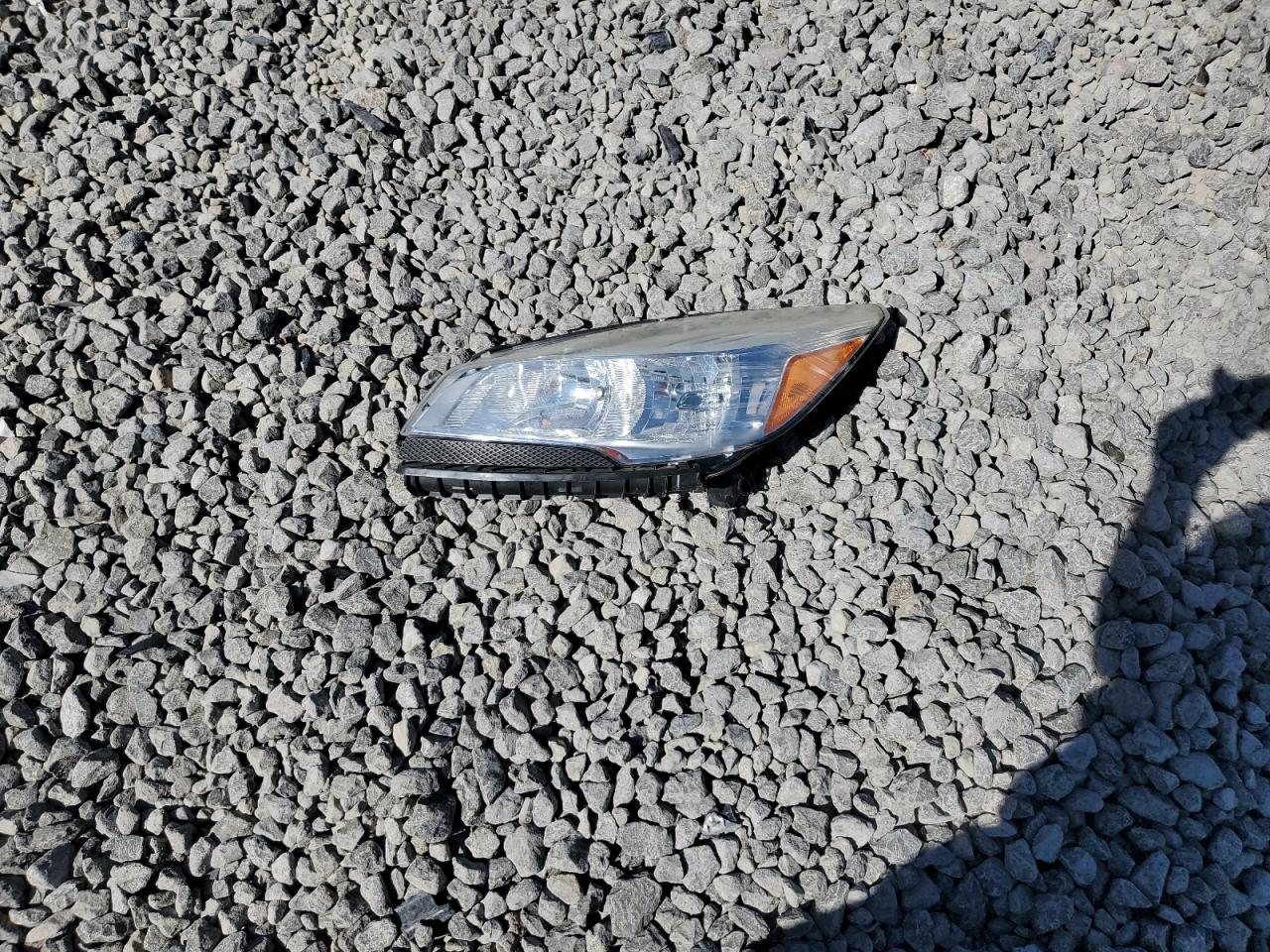 2016 Ford Escape Se VIN: 1FMCU0GX0GUB60978 Lot: 81614635