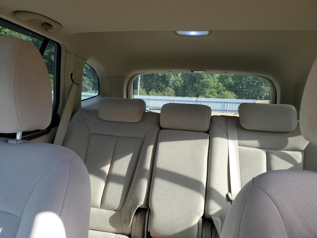 2009 Hyundai Santa Fe Gls VIN: 5NMSG13D09H285000 Lot: 71241205