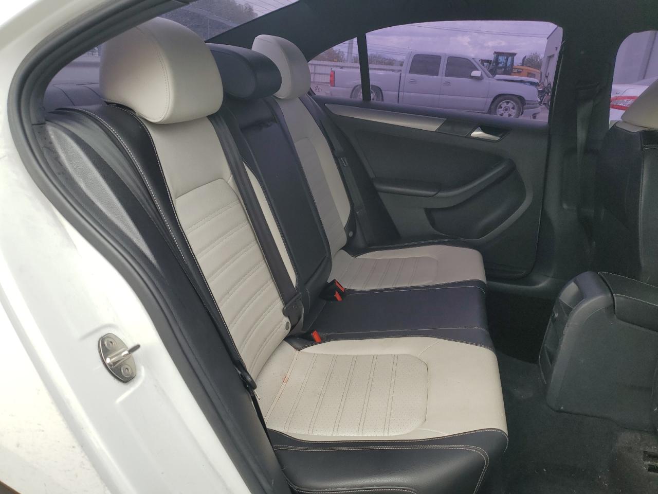 2017 Volkswagen Jetta Sport VIN: 3VWD17AJ9HM403401 Lot: 71362285