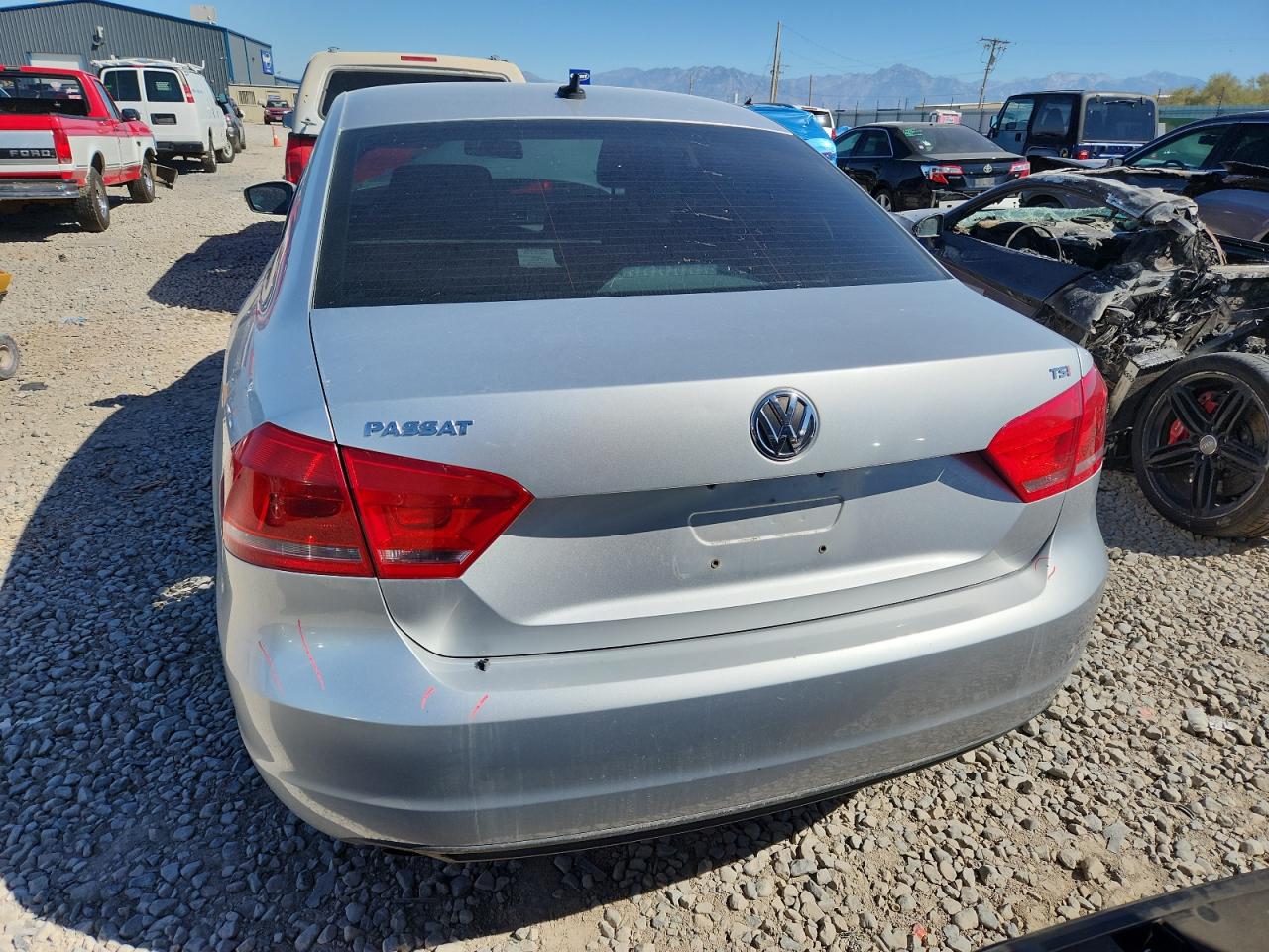 2014 Volkswagen Passat S VIN: 1VWAT7A37EC071910 Lot: 81728425