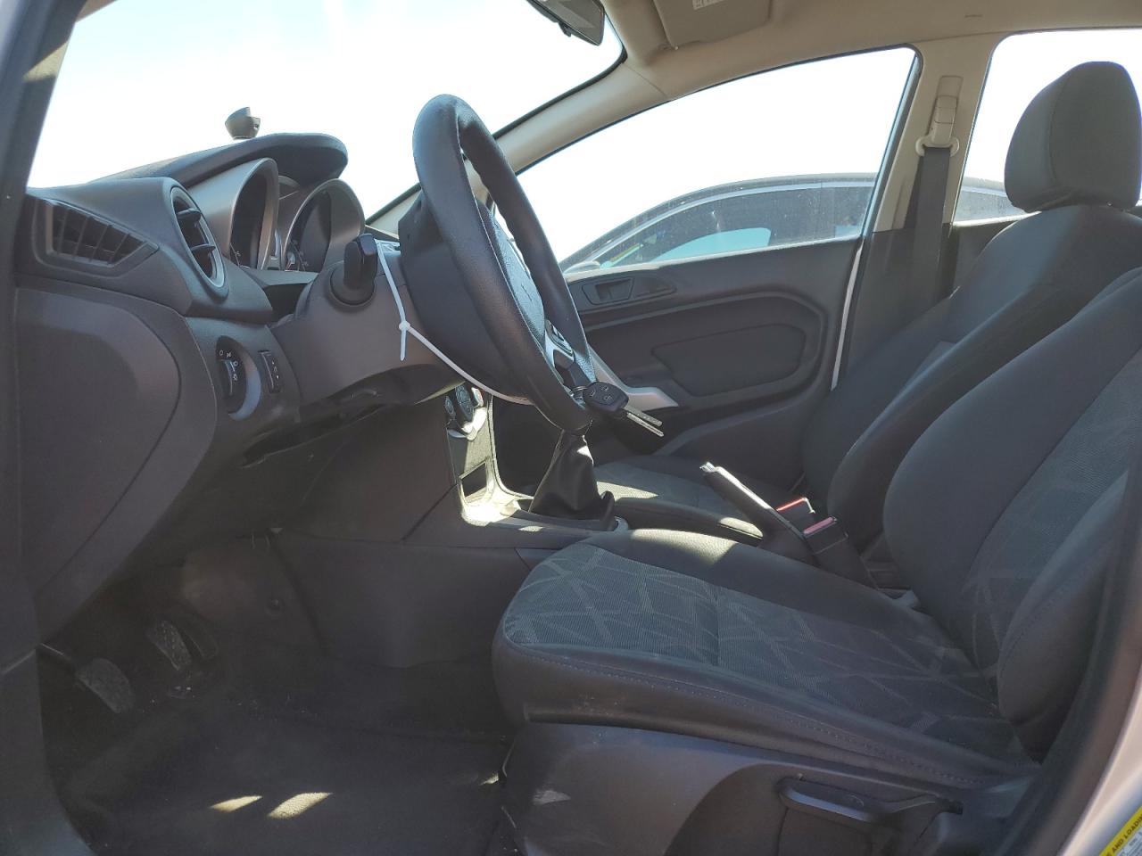 2013 Ford Fiesta Se VIN: 3FADP4EJ5DM226212 Lot: 81943025