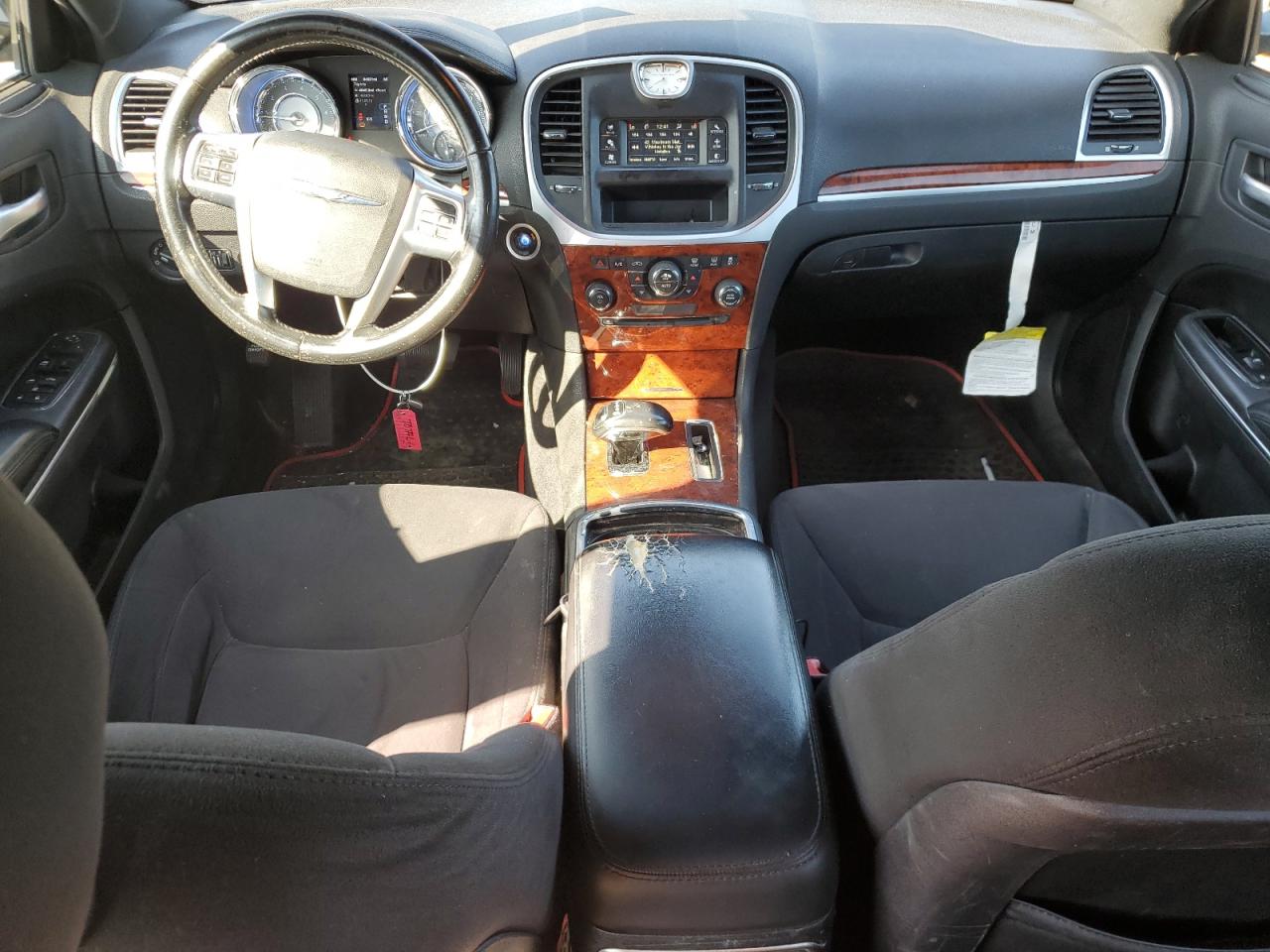 2012 Chrysler 300 VIN: 2C3CCAAG1CH129746 Lot: 81338645