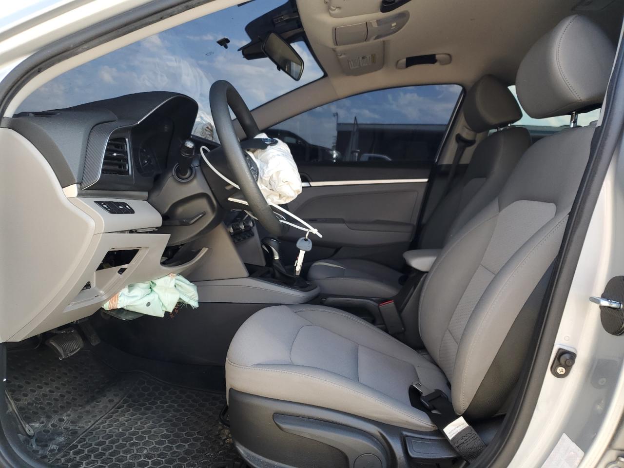 2020 Hyundai Elantra Se VIN: KMHD74LF8LU968800 Lot: 84035085