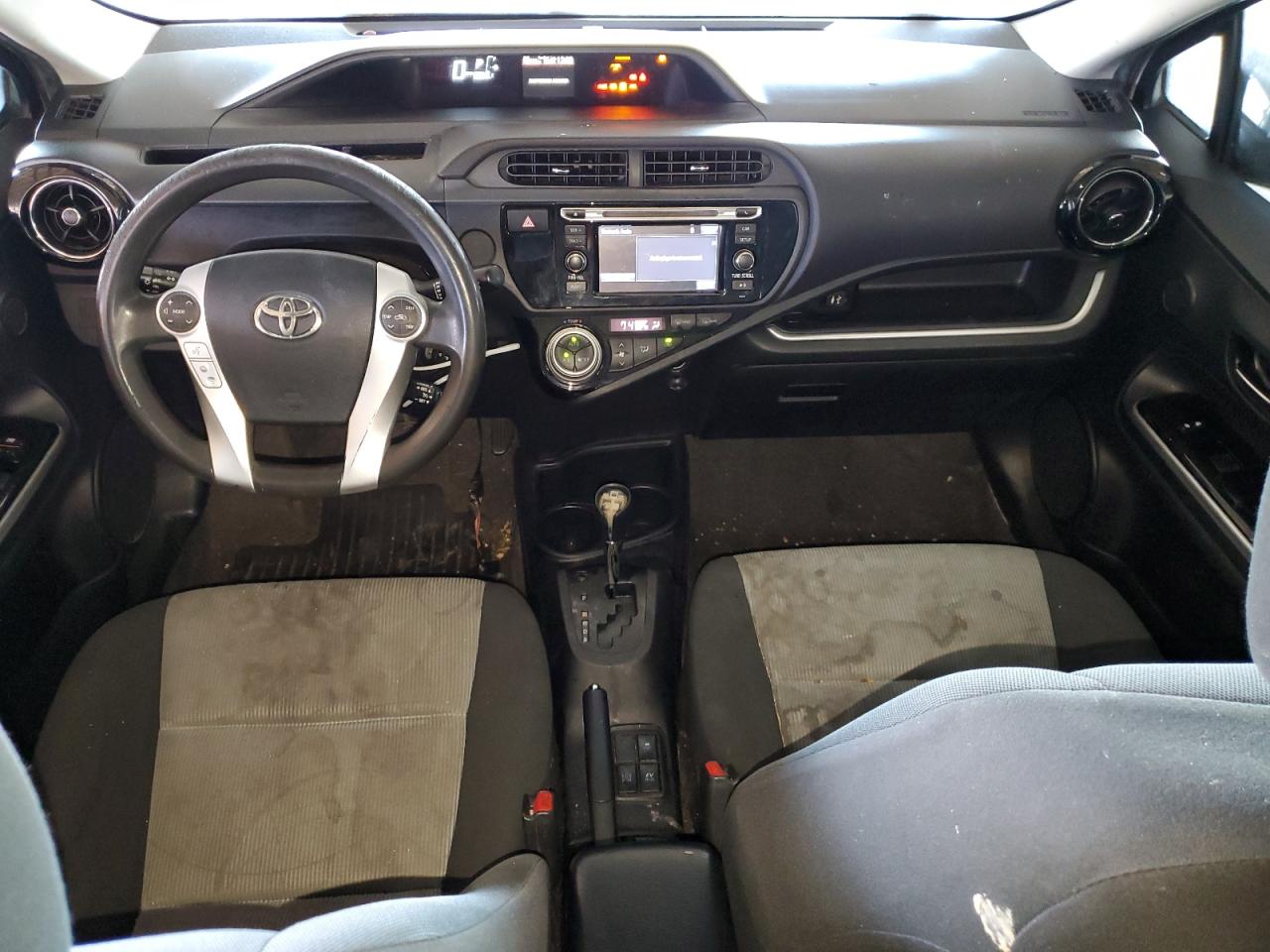 2016 Toyota Prius C VIN: JTDKDTB39G1130465 Lot: 70963555