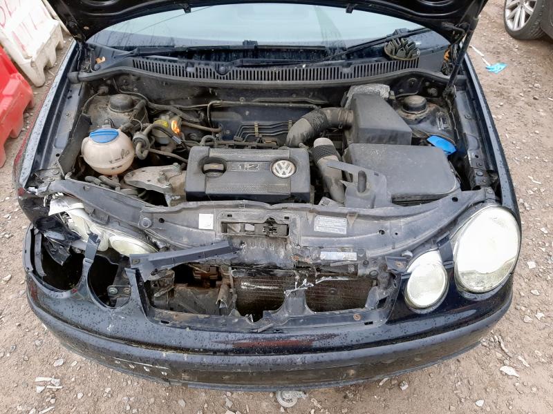 2004 VOLKSWAGEN POLO E 