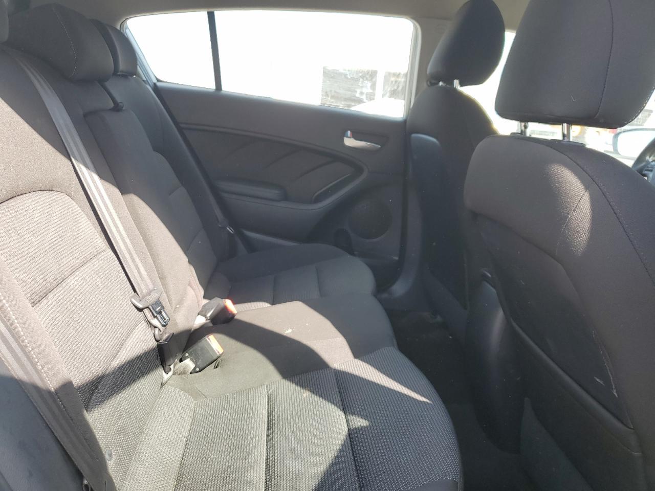 2017 Kia Forte Lx VIN: KNAFK5A87H5669612 Lot: 71224485