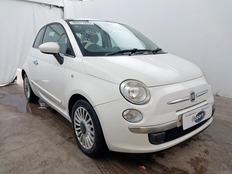 2011 FIAT 500 LOUNGE 