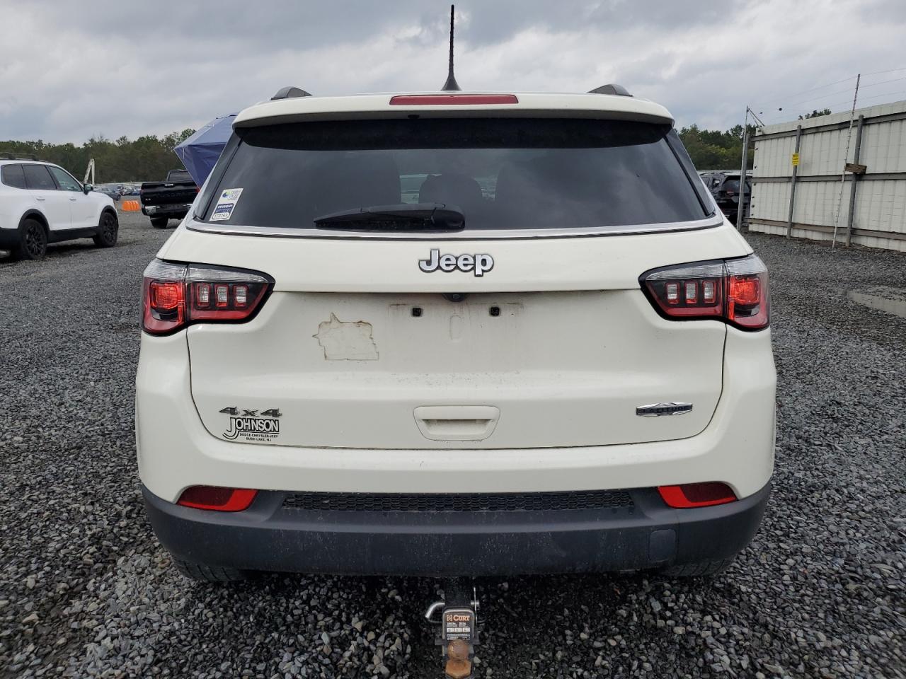 2020 Jeep Compass Latitude VIN: 3C4NJDBB9LT104261 Lot: 83965185