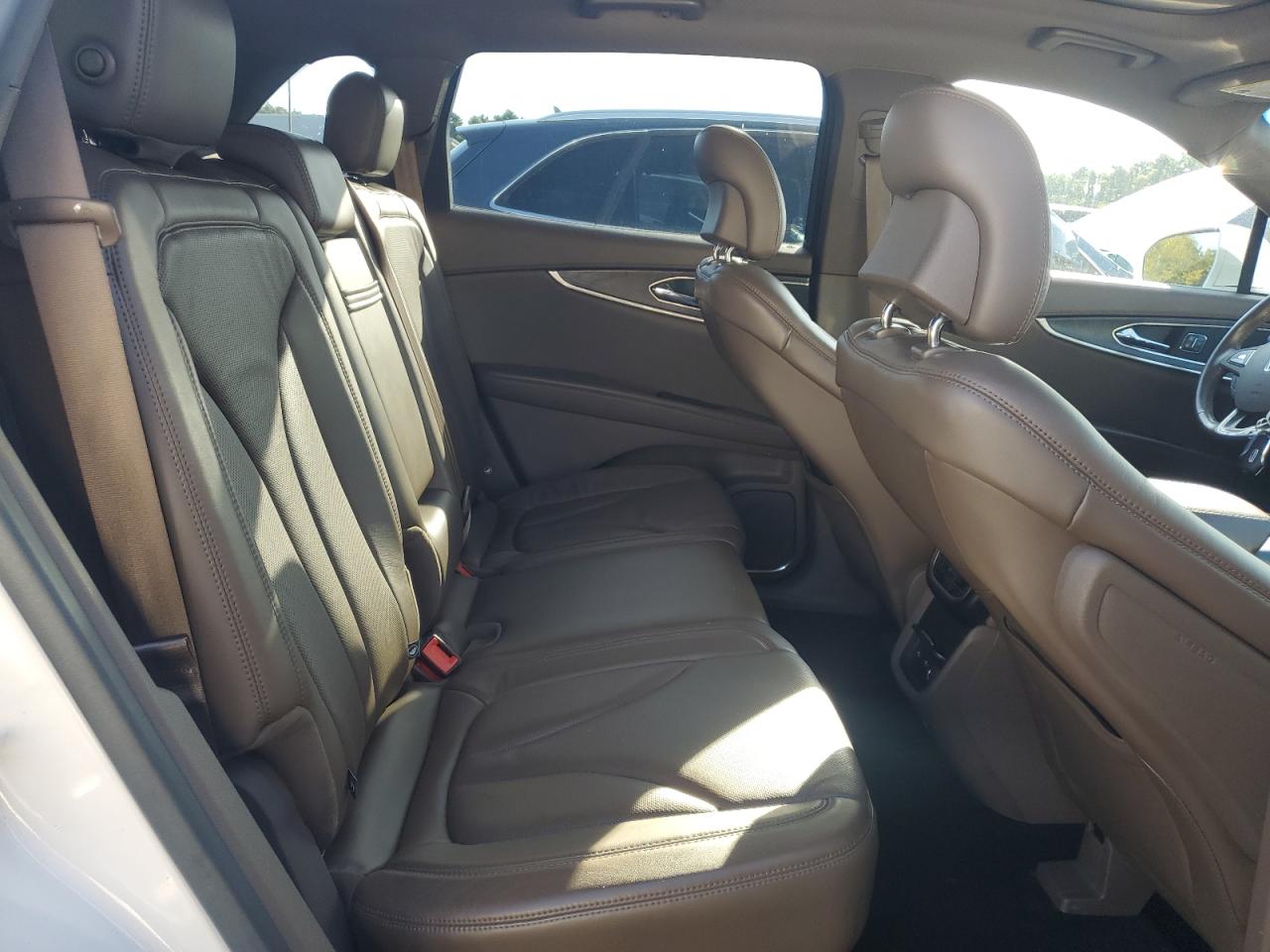 2016 Lincoln Mkx Reserve VIN: 2LMTJ6LR2GBL79874 Lot: 81470375