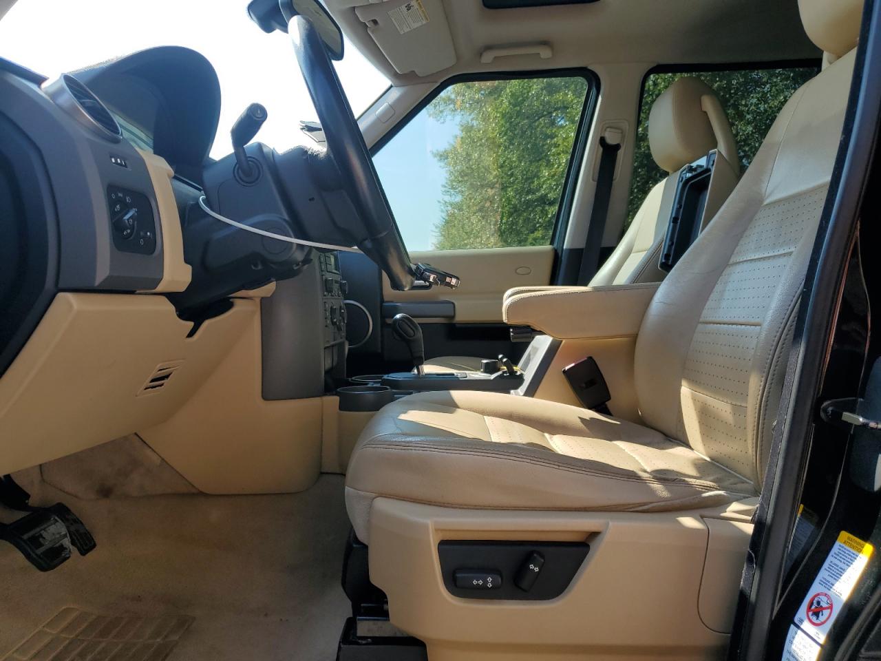 2005 Land Rover Lr3 Se VIN: SALAD25465A320045 Lot: 70412185