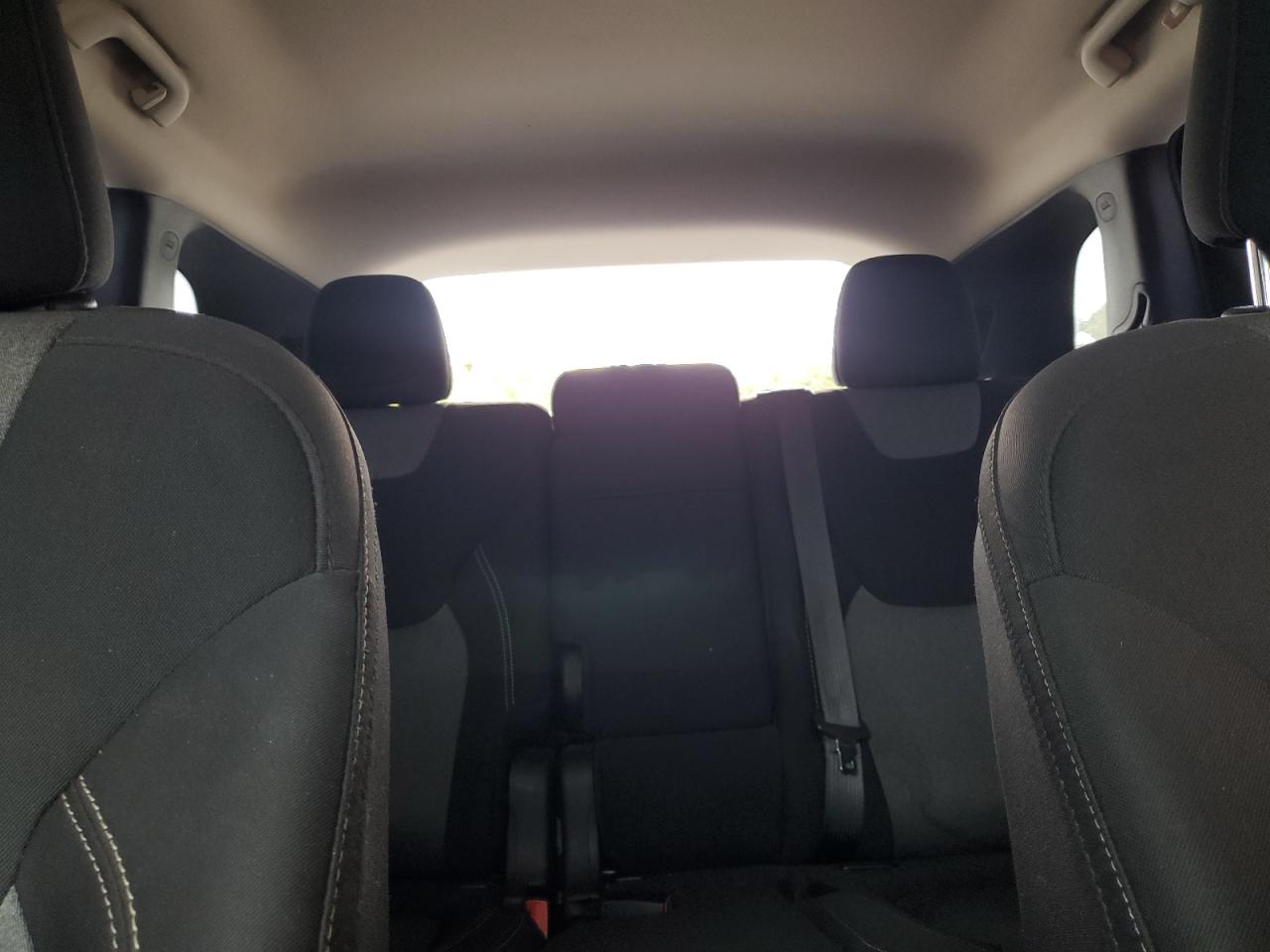 2015 Jeep Cherokee Sport VIN: 1C4PJLAB6FW766530 Lot: 81906855