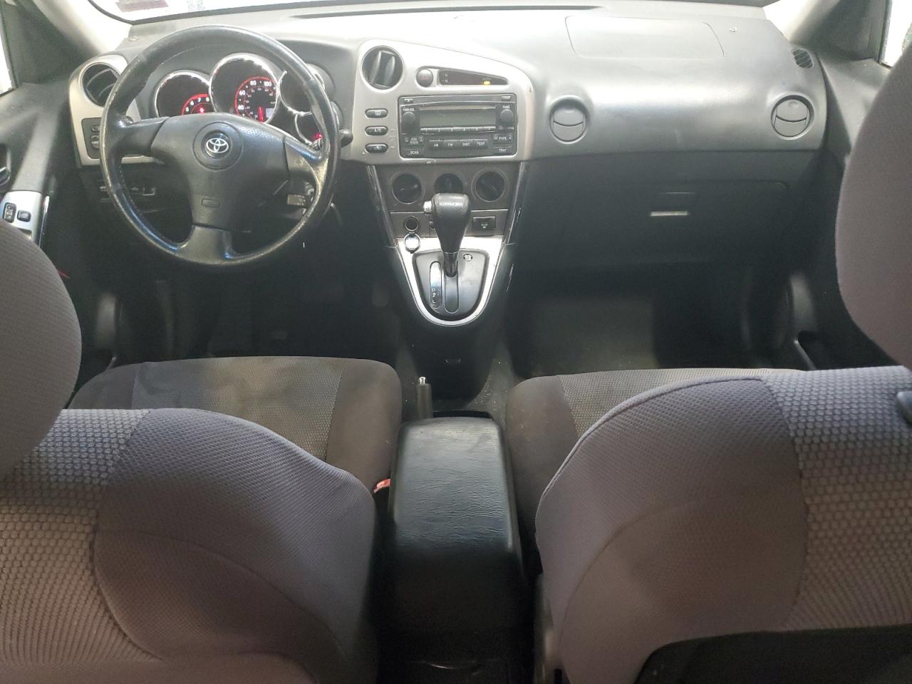 2005 Toyota Corolla Matrix Base VIN: 2T1LR30E15C498190 Lot: 83766815